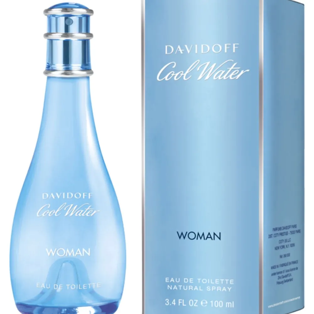 Cool Water WOMAN>DAVIDOFF Hot
