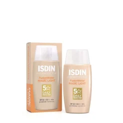 Fusion Water Magic Color Light LSF 50 getönter Sonnenschutz für das Gesicht|ISDIN