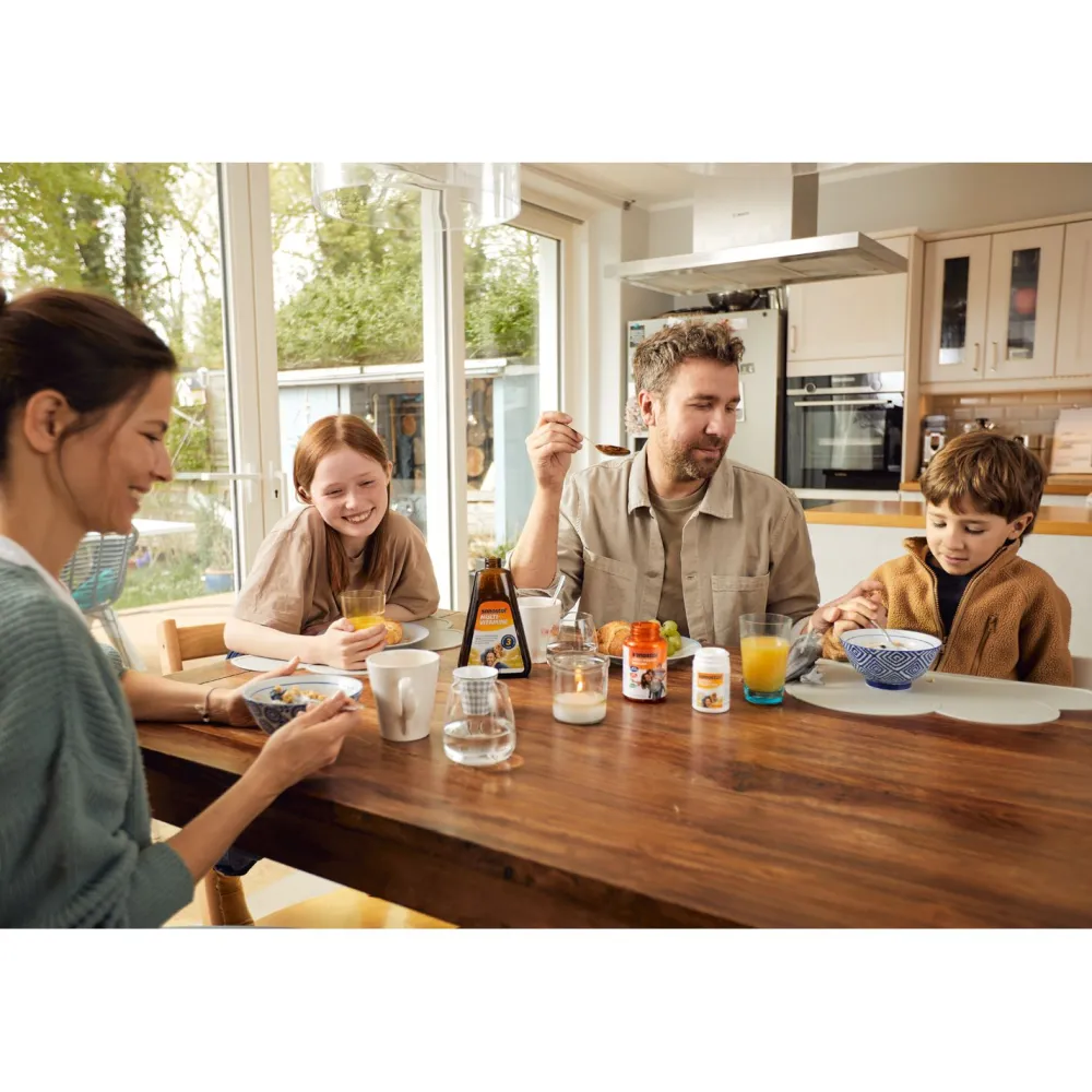 plus Eisen mit 9 wichtigen Vitaminen und Eisen>Sanostol New