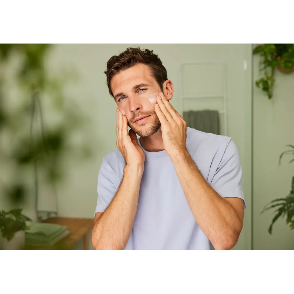 Feuchtigkeitscreme for Men - hautberuhigende, leichte Pflege erfrischt und zieht sofort ein>WELEDA Clearance
