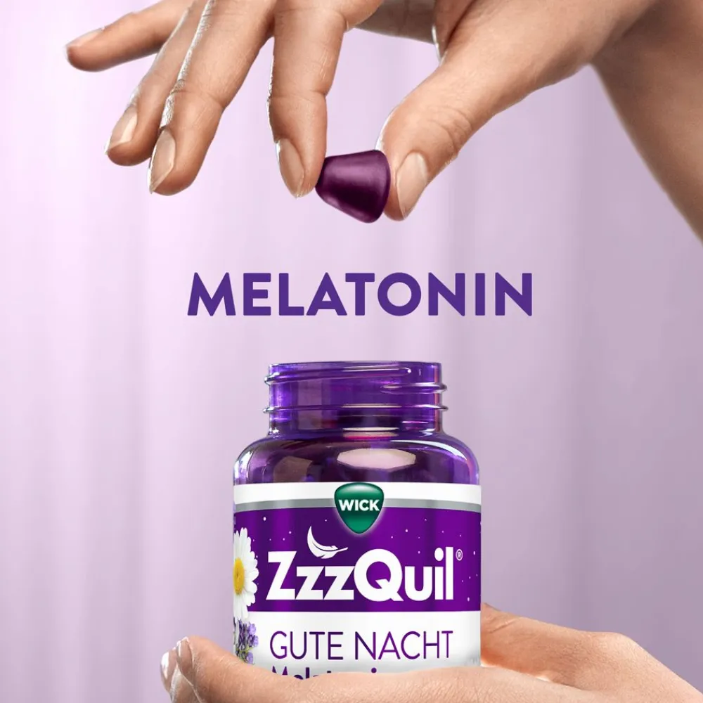 ZzzQuil® Gute Nacht, Einschlafhilfe* mit Melatonin Waldfrucht|WICK Sale