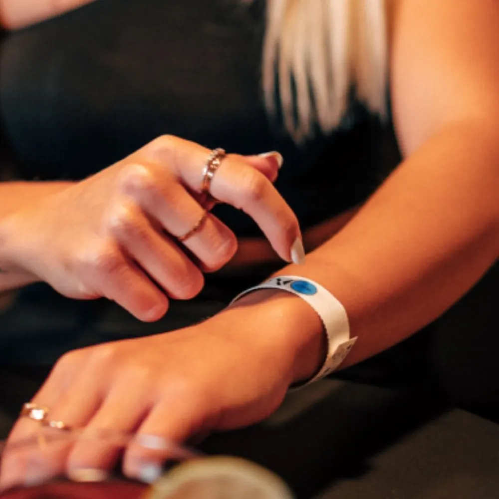 Xantus K.O. Tropfen Schnelltest Schutz Armband| Clearance